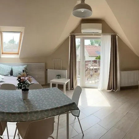 Apartman Tópart I