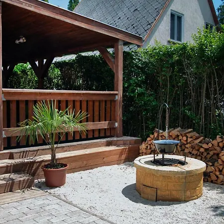 Appartement Topart I *