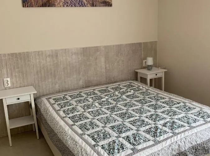 Appartement Topart I *